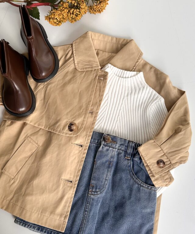 Taylor Trench coat