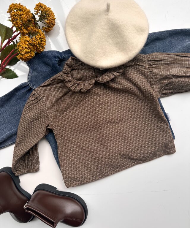 Vintage Checked Frill Collar Shirt